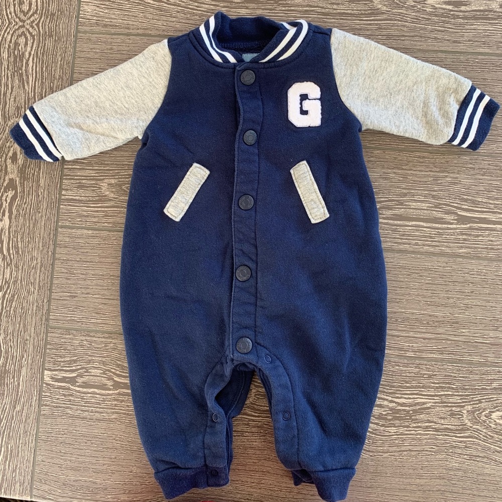 Baby Gap snap up onesie sweatsuit